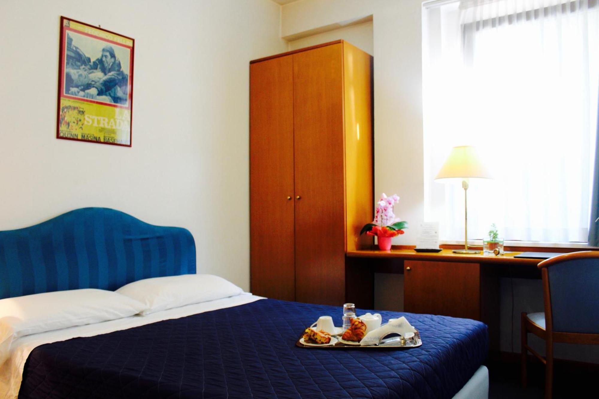 רימיני Arcangelo Roof Hotel מראה חיצוני תמונה
