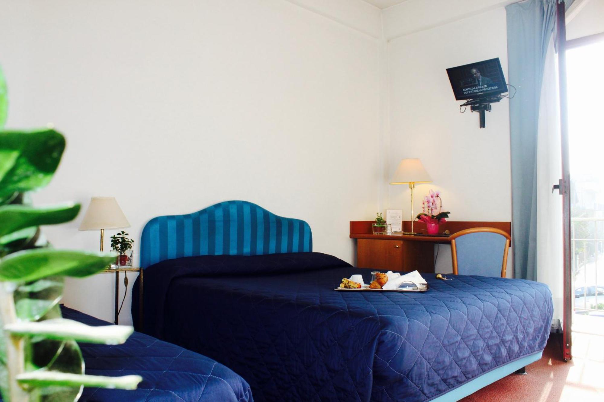 רימיני Arcangelo Roof Hotel מראה חיצוני תמונה